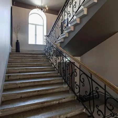 Stylish Center Studio, Next To The Old Town *