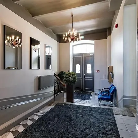 Stylish Center Studio, Next To The Old Town